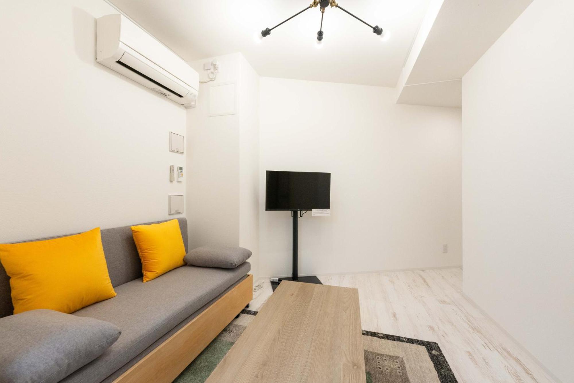 Apartament Tasuki Smart Higashishinjuku Tokio Zewnętrze zdjęcie